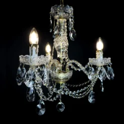 Casa Padrino Luxus Barock Kristall Wandleuchte Gold 38 x 20 x H. 37 cm - Prunkvolle Messing Wandleuchte mit böhmischem Kristallglas - Barock Möbel - Edel & Prunkvoll