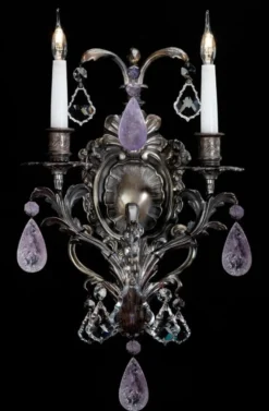 Casa Padrino Luxus Barock Kristall Doppel Wandleuchte Antik Bronze / Violett 30 x 22 x H. 52 cm - Prunkvolle Barockstil Wandlampe mit hochwertigem Amethyst Stein und Kristallglas - Made in Italy