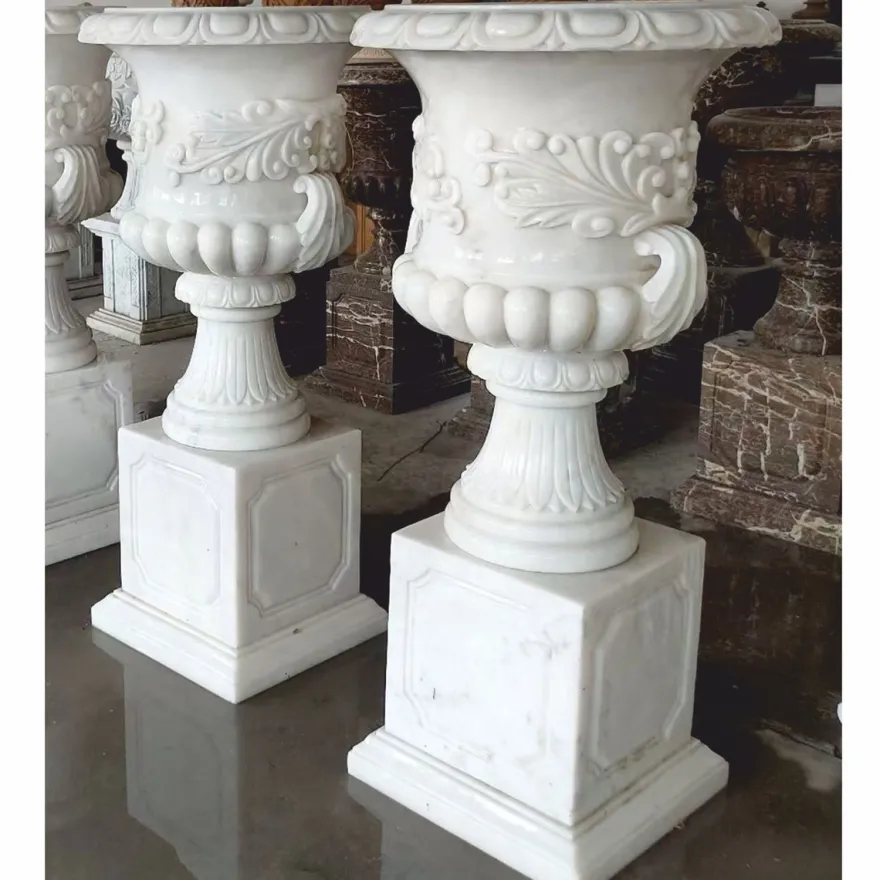 Casa Padrino Luxus Barock Marmor Blumentopf Set auf Säulen Weiß H. 120 cm