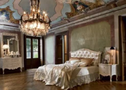 Casa Padrino Luxus Barock Massivholz Spiegel Antik Beige / Silber - Prunkvoller Barockstil Wandspiegel - Luxus Möbel im Barockstil - Barock Interior - Luxus Qualität - Made in Italy