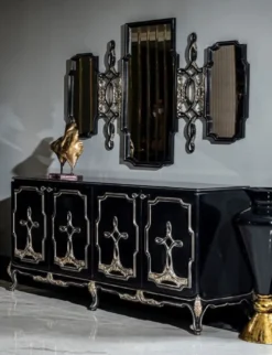Casa Padrino Luxus Barock Möbel Set Schwarz / Gold - 1 Sideboard mit 4 Türen & 1 Spiegel - Handgefertigte Barock Möbel - Edel & Prunkvoll