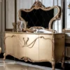 Casa Padrino Luxus Barock Möbel Set Gold - 1 Sideboard mit 4 Türen & 1 Spiegel - Handgefertigte Barock Möbel - Edel & Prunkvoll