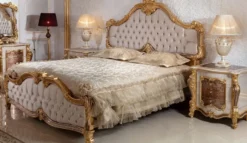 Casa Padrino Luxus Barock Nachtkommode mit 3 Schubladen Weiß / Braun / Gold