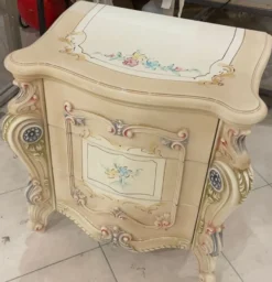 Casa Padrino Luxus Barock Nachtkommode Beige / Creme / Mehrfarbig 75 cm