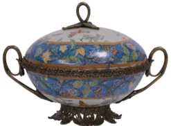 Casa Padrino Luxus Barock Porzellan Schüssel mit Deckel weiß / blau / bronze 31,5 x 24 x H. 22,2 cm