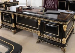 Casa Padrino Luxus Barock Schreibtisch Schwarz / Gold - Prunkvoller Massivholz Bürotisch - Barock Büromöbel - Edel & Prunkvoll