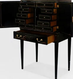 Casa Padrino Luxus Barock Schrank mit 11 Schubladen Schwarz / Gold - Wohnzimmer Schrank im chinesischen Stil - Büroschrank - Luxus Möbel im Barockstil - Barock Möbel - Barock Einrichtung