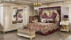 Casa Padrino Luxus Barock Schlafzimmerschrank Weiß / Beige / Gold - Prunkvoller Massivholz Kleiderschrank im Barockstil - Barock Schlafzimmer & Hotel Möbel - Edel & Prunkvoll