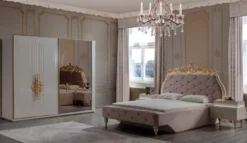 Casa Padrino Luxus Barock Schlafzimmer Set Rosa / Creme / Gold - 1 Barock Doppelbett mit Kopfteil & 2 Barock Nachtkommoden - Luxus Schlafzimmer Möbel im Barockstil - Barock Interior