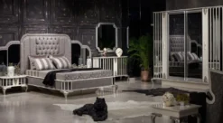 Casa Padrino Luxus Barock Schlafzimmerschrank Weiß / Grau / Silber - Verspiegelter Massivholz Kleiderschrank im Barockstil - Barock Schlafzimmer Möbel - Edel & Prunvoll