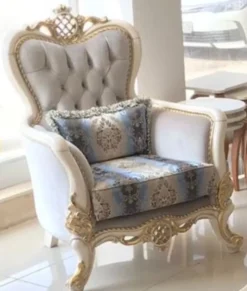 Casa Padrino Luxus Barock Sessel Grau / Blau / Weiß / Gold 93 x 73 x H. 120 cm - Prunkvoller Massivholz Wohnzimmer Sessel mit elegantem Muster und dekorativem Kissen - Barock Wohnzimmer Möbel