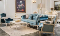 Casa Padrino Luxus Barock Sessel Blau / Weiß 76 x 67 x H. 103 cm - Wohnzimmer Sessel mit dekorativem Kissen - Wohnzimmer Möbel im Barockstil