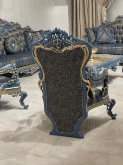 Casa Padrino Luxus Barock Sessel Blau / Gold - Prunkvoller Wohnzimmer Sessel mit elegantem Muster - Barockstil Wohnzimmer Möbel - Luxus Möbel im Barockstil - Barock Möbel