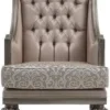 Casa Padrino Luxus Barock Sessel Rosa / Silber - Handgefertigter Barockstil Sessel mit elegantem Muster und dekorativem Kissen - Prunkvolle Barock Wohnzimmer Möbel