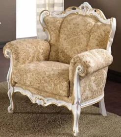 Casa Padrino Luxus Barock Sessel Beige / Weiß / Gold - Edler Wohnzimmer Sessel mit elegantem Muster - Barock Möbel - Luxus Qualität - Made in Italy