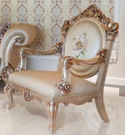 Casa Padrino Luxus Barock Sessel Beige / Kupferfarben 85 x 85 x H. 120 cm - Prunkvoller Wohnzimmer Sessel mit edlem Blumenmuster - Barock Wohnzimmer Möbel