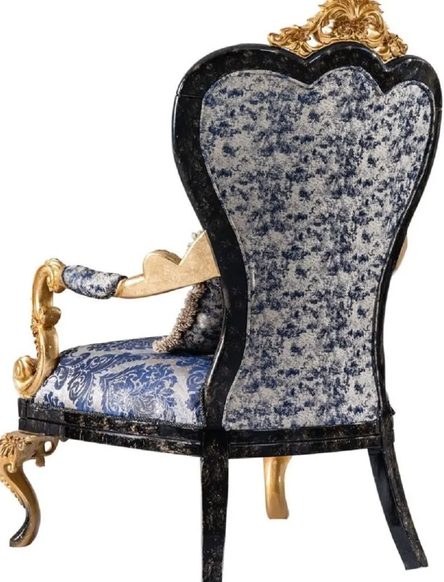 Casa Padrino Luxus Barock Sessel Blau / Schwarz / Gold - Prunkvoller Wohnzimmer Sessel - Barockstil Wohnzimmer Möbel - Luxus Möbel im Barockstil - Barock Einrichtung - Wohnzimmer Einrichtung