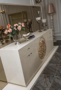 Casa Padrino Luxus Barock Sideboard mit Spiegel Weiß / Beige - Massivholz Schrank mit elegantem Wandspiegel - Edel & Prunkvoll