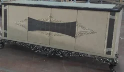 Casa Padrino Luxus Barock Sideboard Creme / Silber / Grau / Gold - Barockstil Massivholz Schrank mit 4 Türen - Luxus Möbel im Barockstil - Barock Möbel - Edel & Prunkvoll