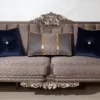Casa Padrino Luxus Barock Sofa Grau / Dunkelbraun / Gold - Prunkvolles Wohnzimmer Sofa mit elegantem Muster - Barock Wohnzimmer & Hotel Möbel - Edel & Prunkvoll