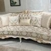 Casa Padrino Luxus Barock Sofa Gold / Weiß / Gold - Handgefertigtes Wohnzimmer Sofa mit elegantem Muster und dekorativen Kissen - Wohnzimmer Möbel im Barockstil