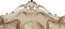 Casa Padrino Luxus Barock Sofa Gold / Creme / Gold - Prunkvolles Wohnzimmer Sofa mit Muster - Barock Wohnzimmer Möbel - Edel & Prunkvoll