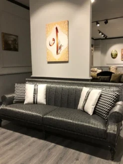 Casa Padrino Luxus Barock Sofa mit Glitzersteinen und Kissen 228 cm - Barockstil Möbel