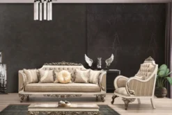 Casa Padrino Luxus Barock Sofa Beige / Cremefarben / Braun / Gold - Prunkvolles Wohnzimmer Sofa mit elegantem Muster - Barock Wohnzimmer Möbel