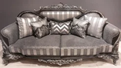 Casa Padrino Luxus Barock Sofa Silber / Grau / Schwarz / Silber - Prunkvolles Wohnzimmer Sofa - Barock Wohnzimmer Möbel - Edel & Prunkvoll
