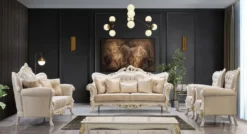 Casa Padrino Luxus Barock Sofa Weiß / Gold - Barockstil Wohnzimmer Sofa mit elegantem Muster - Luxus Wohnzimmer Möbel im Barockstil - Barock Möbel - Barock Einrichtung