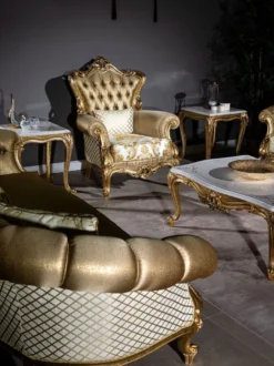 Casa Padrino Luxus Barock Sofa Gold / Weiß 256 x 87 x H. 120 cm - Prunkvolles Wohnzimmer Sofa mit dekorativen Kissen - Wohnzimmer Möbel im Barockstil
