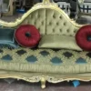 Casa Padrino Luxus Barock Sofa Grün / Gold 300 x 90 x H. 119 cm - Prunkvolles Wohnzimmer Sofa mit elegantem Muster - Barock Möbel