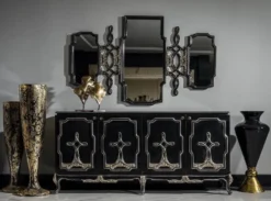 Casa Padrino Luxus Barock Spiegel Schwarz / Gold - Prunkvoller handgefertigter Wandspiegel im Barockstil - Antik Stil Garderoben Spiegel - Wohnzimmer Spiegel - Barock Möbel