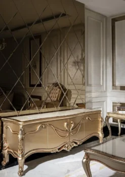 Casa Padrino Luxus Barock TV Schrank Weiß / Gold - Prunkvolles Wohnzimmer Sideboard mit 4 Türen - Barock Wohnzimmer Möbel