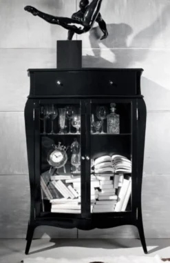 Casa Padrino Luxus Barock Vitrine Hochglanz Schwarz - Massivholz Vitrinenschrank mit 2 Glastüren und Schublade - Luxus Möbel im Barockstil - Barock Möbel - Barock Einrichtung - Edel & Prunkvoll