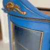 Casa Padrino Luxus Barock Vitrine Blau / Gold - Barockstil Vitrinenschrank mit Glastür - Luxus Esszimmer Möbel im Barockstil - Barock Esszimmer Möbel - Edel & Prunkvoll