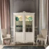 Casa Padrino Luxus Barock Vitrine Creme / Grau - Handgefertigter italienischer Barockstil Vitrinenschrank - Italienische Barock Möbel - Barockstil Möbel - Luxus Qualität - Made in Italy