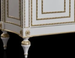 Casa Padrino Luxus Barock Vitrine Weiß / Gold - Prunkvoller Massivholz Vitrinenschrank mit 4 Türen - Luxus Möbel im Barockstil - Barock Möbel - Edel & Prunkvoll
