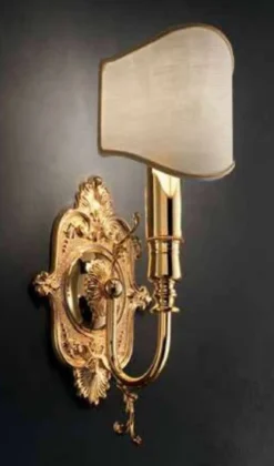 Casa Padrino Luxus Barock Wandleuchte Gold / Elfenbein 13 x 14 x H. 33 cm - Prunkvolle Wandlampe im Barockstil - Barock Leuchten - Edel & Prunkvoll - Luxus Qualität - Made in Italy
