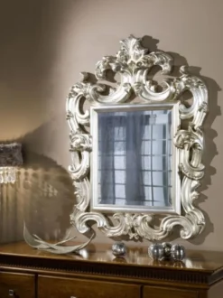 Casa Padrino Luxus Barock Wandspiegel Silber 86 x 8 x H. 114 cm - Prunkvoller Antik Stil Spiegel mit wunderschönen Verzierungen - Luxus Qualität - Made in Italy