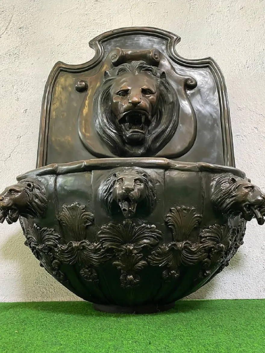 Casa Padrino Luxus Barock Wandbrunnen Löwe 79 x 46 x H. 91 cm - Prunkvoller Bronze Brunnen - Barock Garten & Terrassen Accessoires