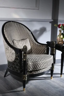 Casa Padrino Luxus Barock Wohnzimmer Set Silbergrau / Schwarz / Gold - 2 Sofas & 2 Sessel & 1 Couchtisch & 2 Beistelltische - Prunkvolle Barock Möbel - Luxus Qualität