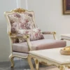 Casa Padrino Luxus Barock Wohnzimmer Set Rosa / Weiß / Gold - 2 Barock Sofas & 2 Barock Sessel & 1 Barock Couchtisch - Wohnzimmer Möbel im Barockstil - Barock Möbel - Barock Einrichtung