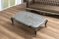 Casa Padrino Luxus Barock Wohnzimmer Set - 2 Sofas & 2 Sessel & 1 Couchtisch - Handgefertigte Wohnzimmer Möbel im Barockstil - Edel & Prunkvoll