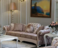 Casa Padrino Luxus Barock Wohnzimmer Sofa Rosa / Lila / Weiß / Beige 265 x 97 x H. 84 cm - Massivholz Sofa mit elegantem Muster und dekorativen Kissen - Wohnzimmer Möbel im Barockstil