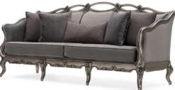 Casa Padrino Luxus Barock Wohnzimmer Sofa Grau / Silber - Handgefertigtes Barockstil Sofa mit dekorativen Kissen - Luxus Wohnzimmer Möbel im Barockstil - Barock Möbel - Edel & Prunkvoll