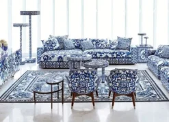 Casa Padrino Luxus Barock Wohnzimmer Teppich Weiß / Blau - Verschiedene Größen