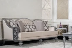 Casa Padrino Luxus Barock Wohnzimmer Sofa Beige / Grau - Handgefertigtes Barockstil Sofa mit dekorativen Kissen - Luxus Wohnzimmer Möbel im Barockstil - Barock Möbel