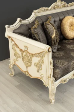 Casa Padrino Luxus Barock Wohnzimmer Set Grau / Braun / Weiß / Gold / Silber - 2 Sofas & 2 Sessel & 1 Couchtisch - Handgefertigte Barock Wohnzimmer Möbel - Edel & Prunkvoll