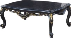 Casa Padrino Luxus Barock Wohnzimmer Set Grau / Blau / Gold - 2 Barock Sofas & 2 Barock Sessel & 1 Barock Couchtisch - Luxus Wohnzimmer Möbel im Barockstil - Barock Möbel - Edel & Prunkvoll